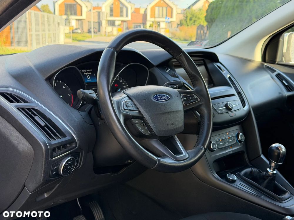 Ford Focus 1.5 TDCi Trend Sport - 9