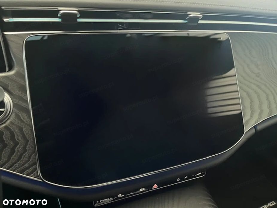 Mercedes-Benz Klasa E 220 d mHEV 4-Matic AMG 9G-Tronic - 12