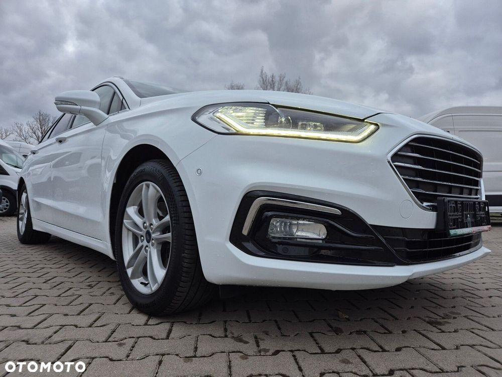 Ford Mondeo - 10