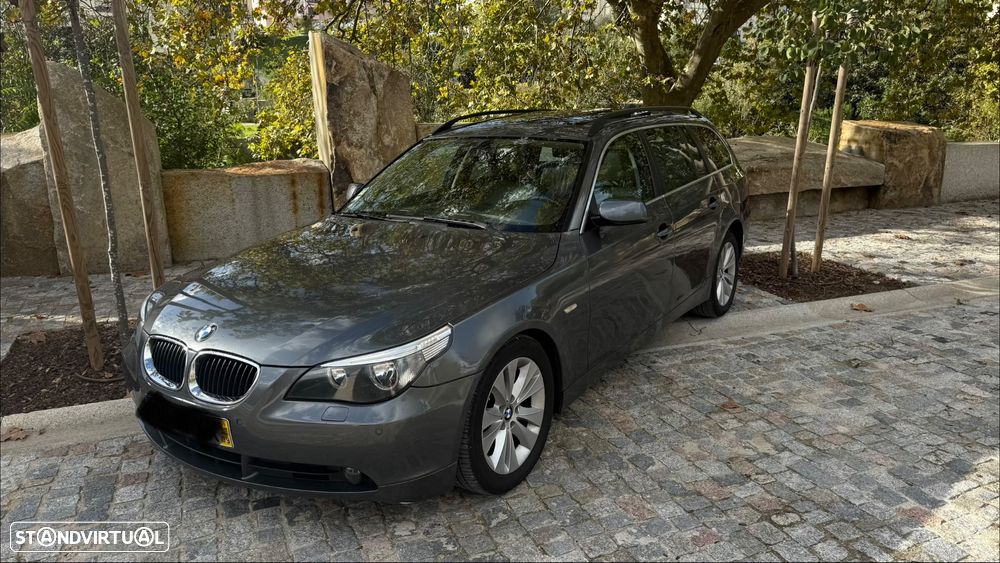 BMW 525 dA Touring - 1