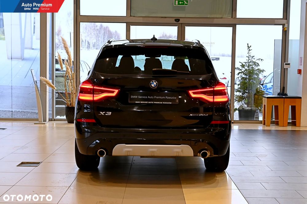 BMW X3 xDrive20d - 18