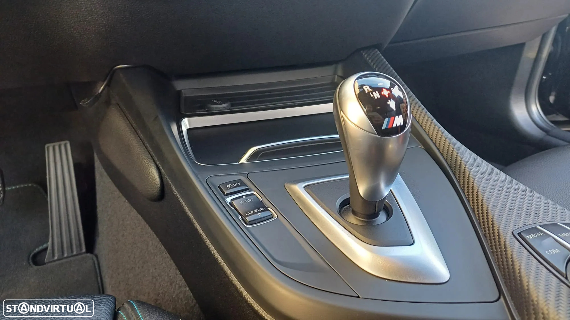 BMW M2 Auto - 28