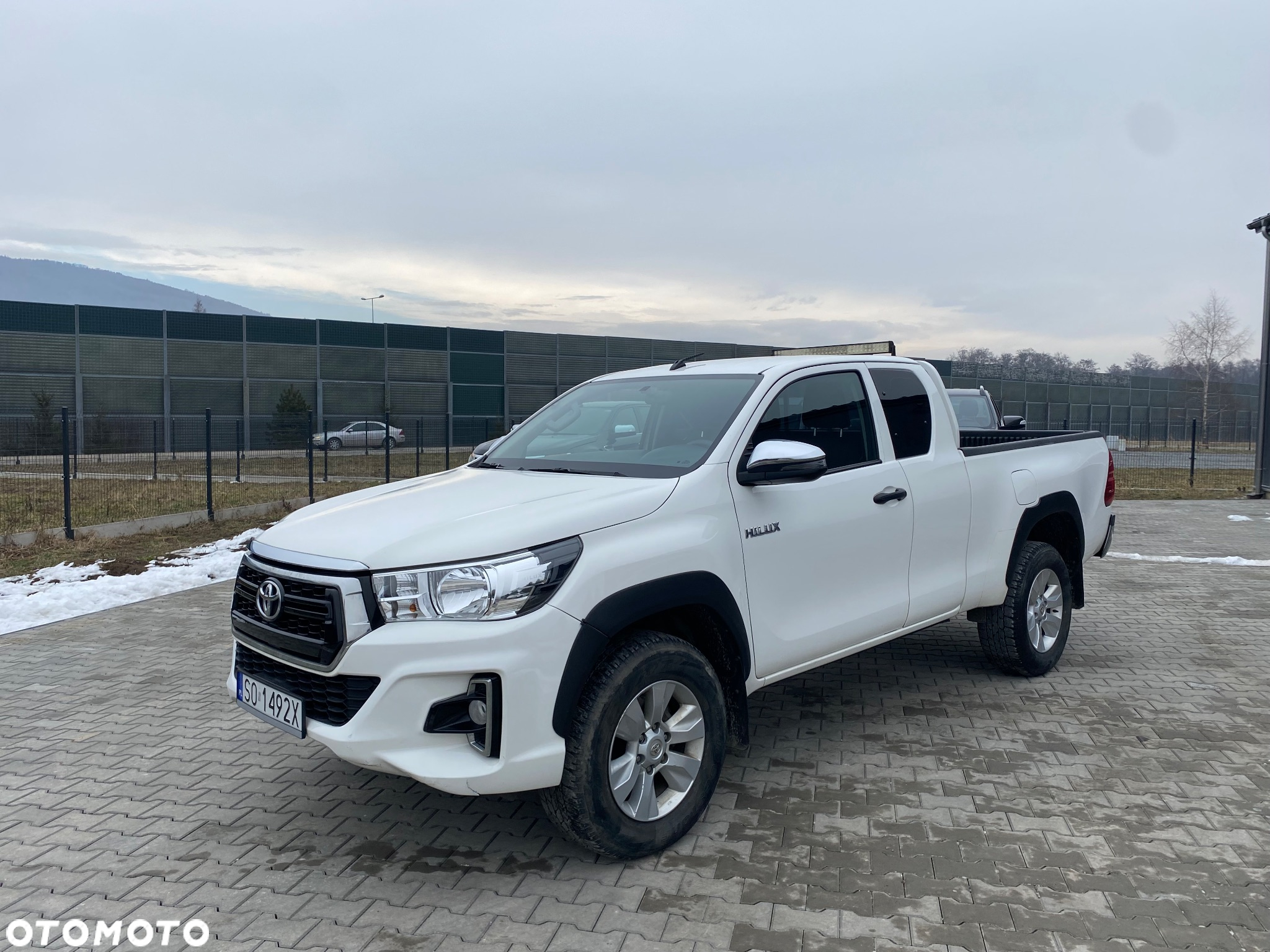 Toyota Hilux 2.4 D-4D Extra Cab SR 4x4