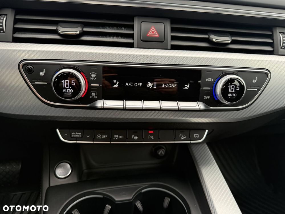 Audi A4 Allroad - 32