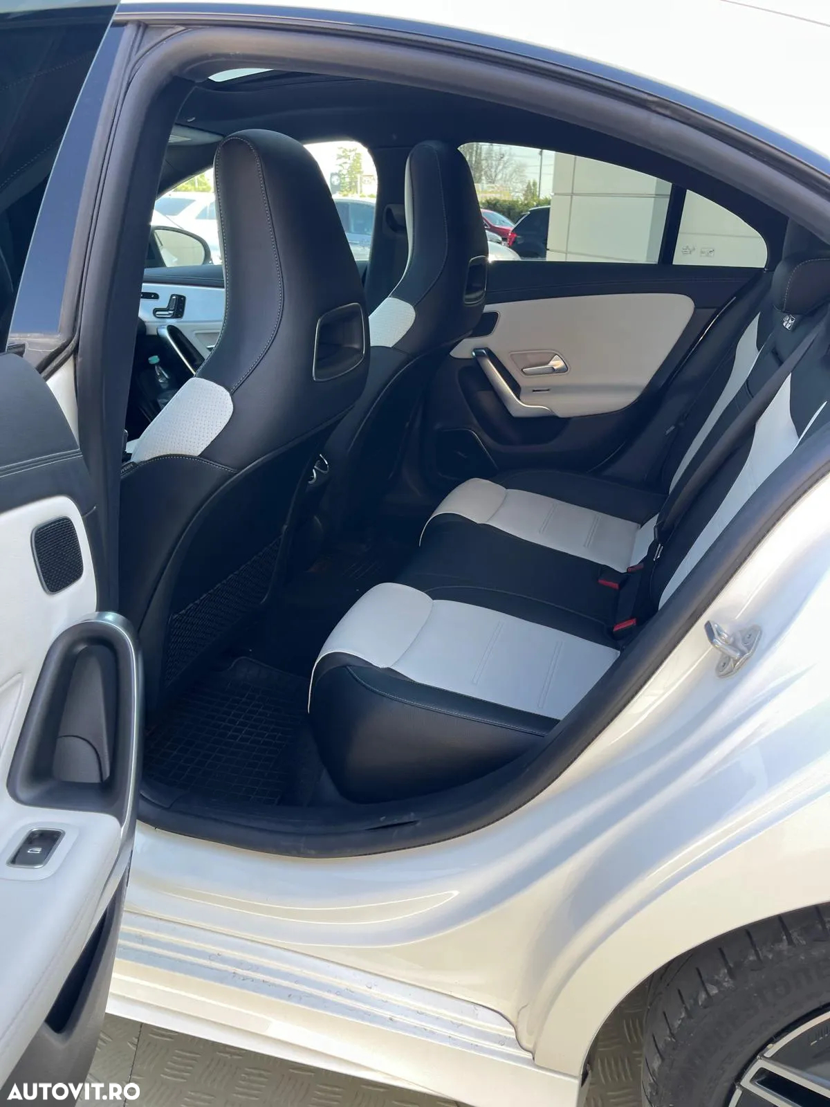 Mercedes-Benz CLA 220 Coupe - 25