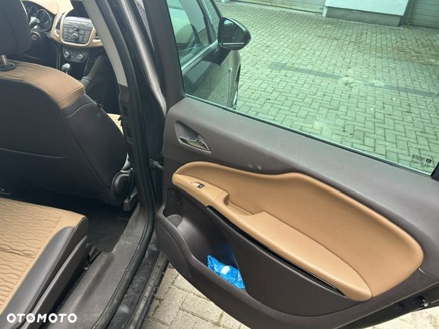 Opel Zafira Tourer 2.0 CDTI Automatik Style - 20