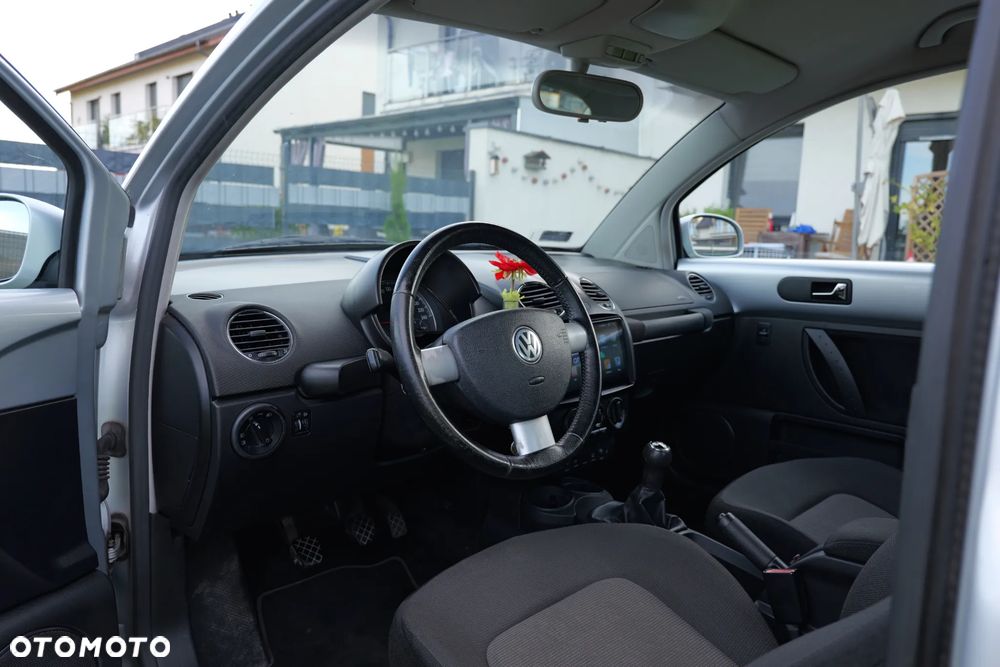 Volkswagen New Beetle 1.9 TDI - 16