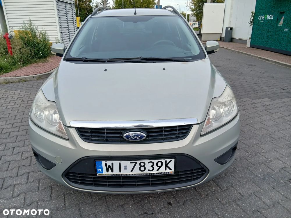 Ford Focus 1.8 TDCi Ambiente - 9