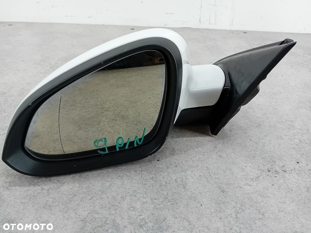LUSTERKO LEWE OPEL INSIGNIA A 13269563  13268449 Z40R - 11