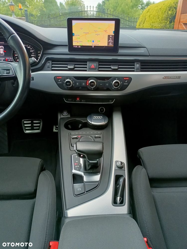Audi A4 Avant 40 TDI quattro S tronic S line - 27