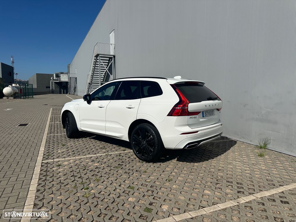 Volvo XC 60 2.0 T8 PHEV R-Design AWD - 8
