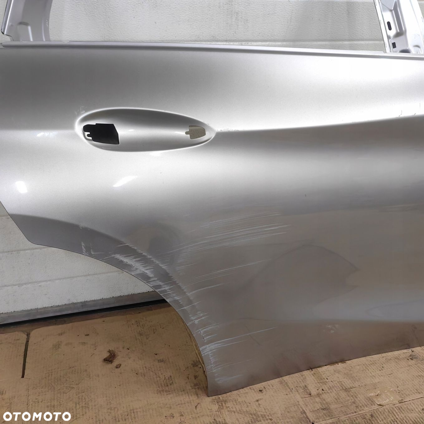 PRAWE TYLNE DRZWI INFINITI Q30 QX30 15-19 - 4