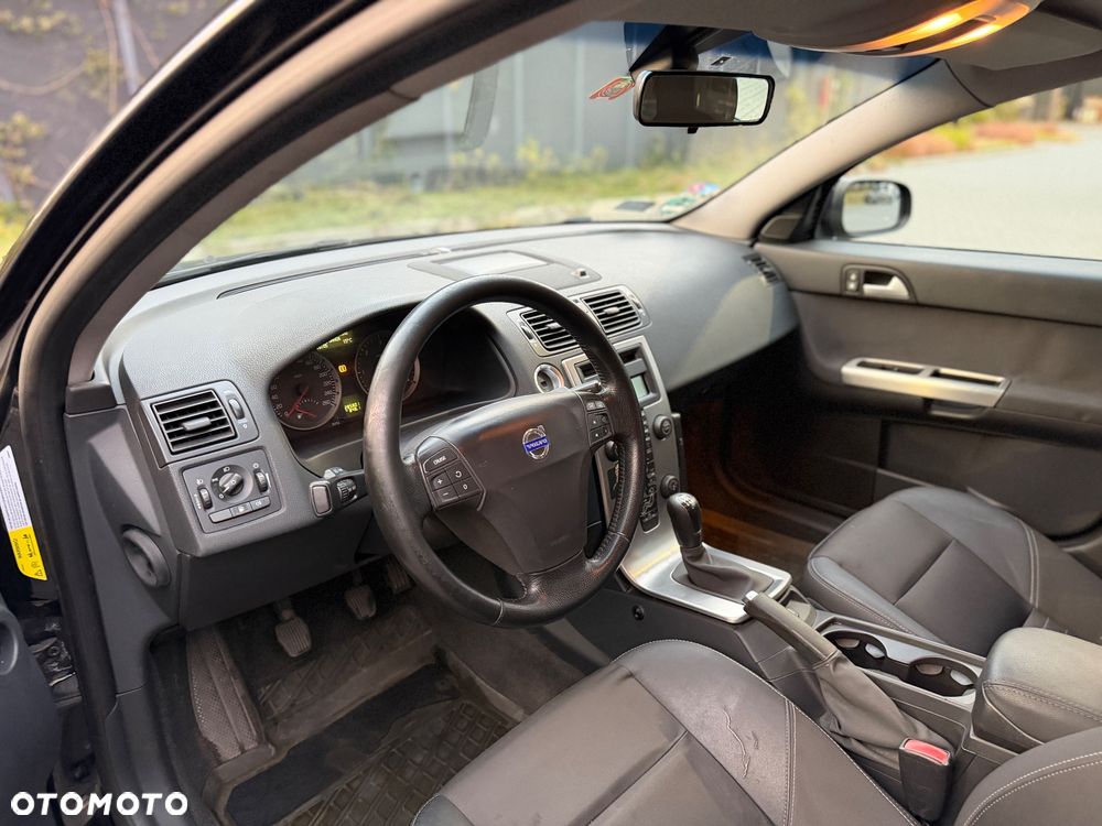 Volvo V50 - 10