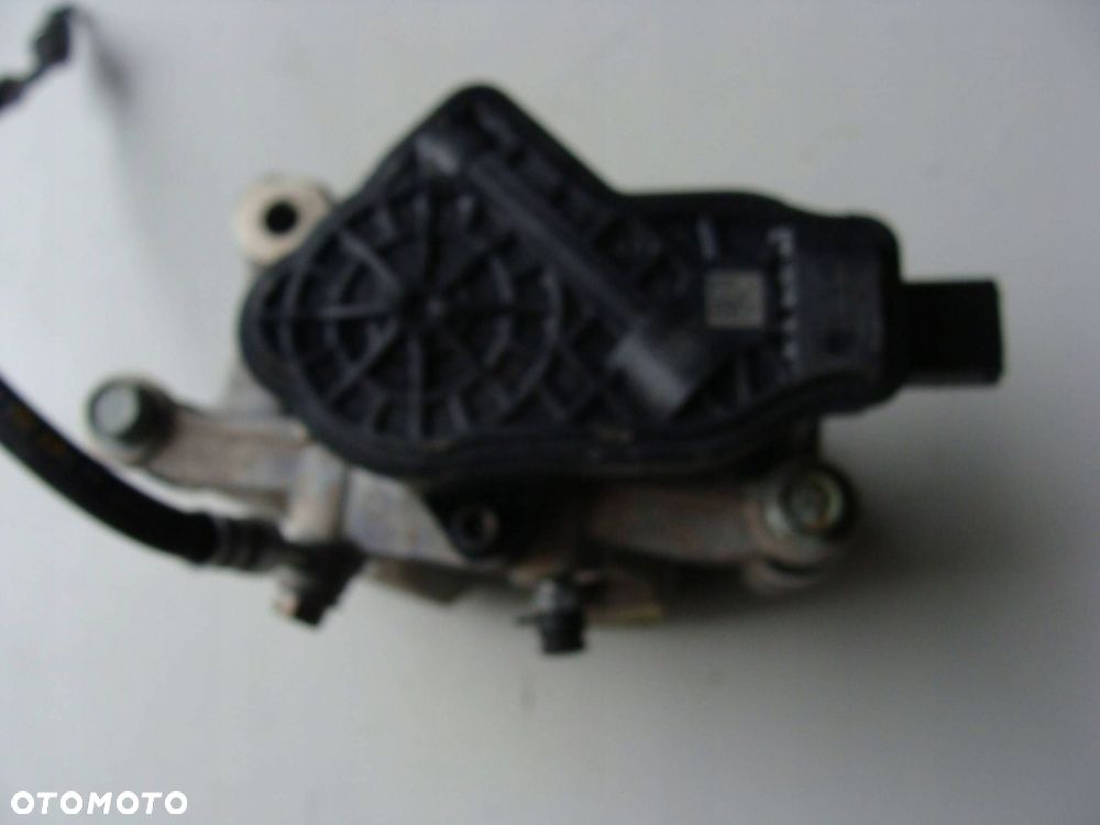 zacisk hamulcowy prawy tył hyundai tucson iv tucson v awd 4x4 - 3