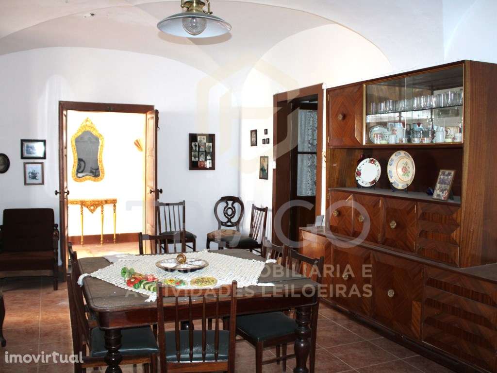 Casa Senhorial T3+3 na Vila Pitoresca de Barrancos - Grande imagem: 4/23