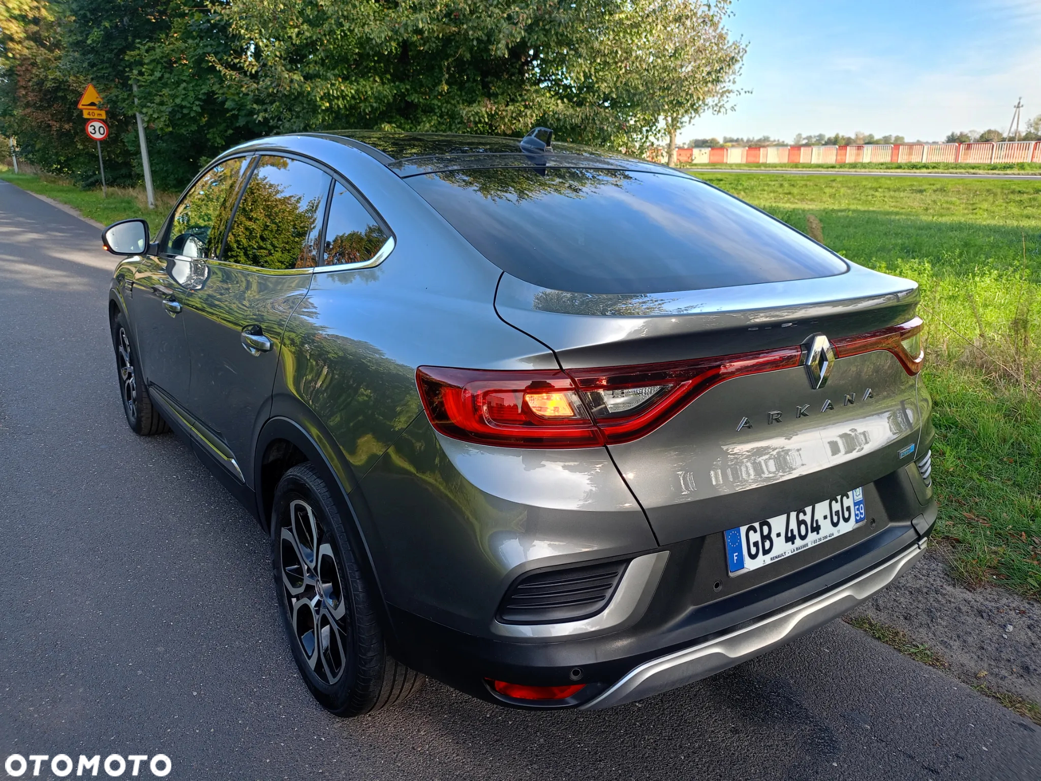 Renault Arkana E-TECH 145 INTENS - 2