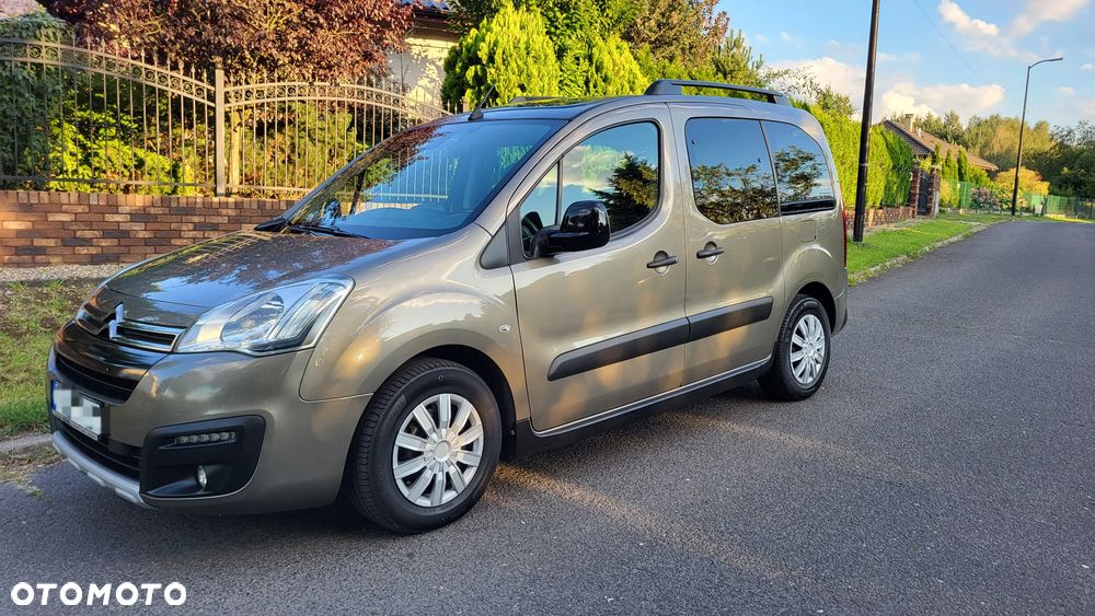 Citroën Berlingo Multispace BlueHDi 120 S&S XTR - 28