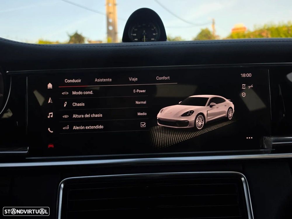 Porsche Panamera 4S E-Hybrid Executive - 23