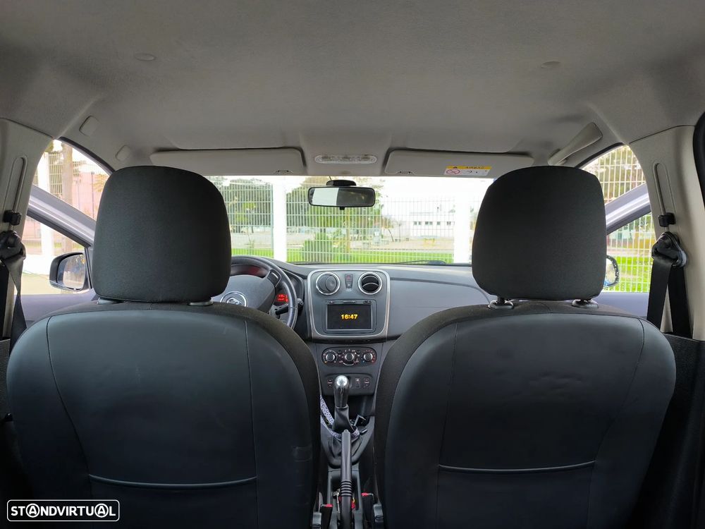 Dacia Sandero 0.9 TCe Stepway - 11