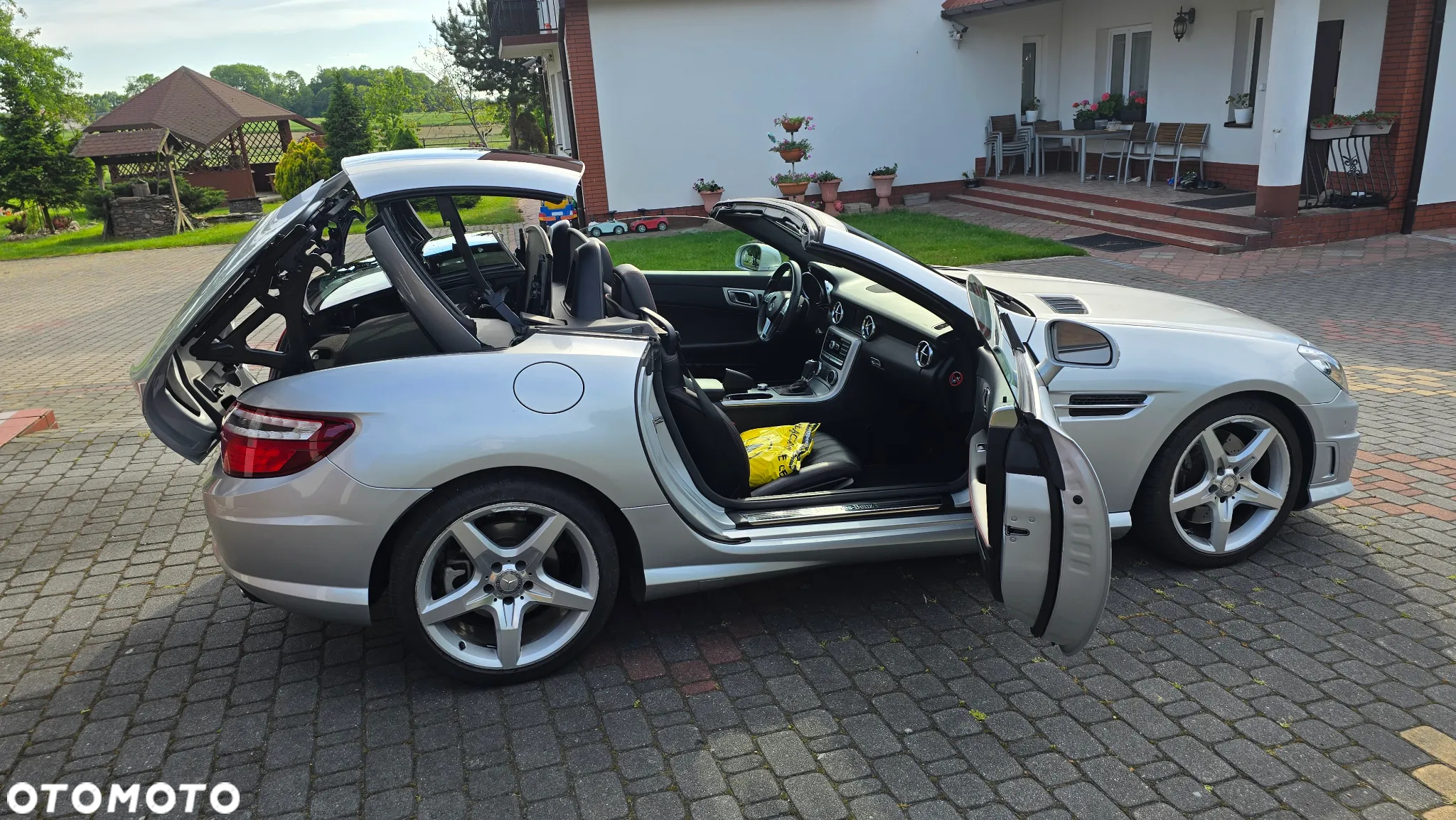 Mercedes-Benz SLK 200 (BlueEFFICIENCY) 7G-TRONIC - 21
