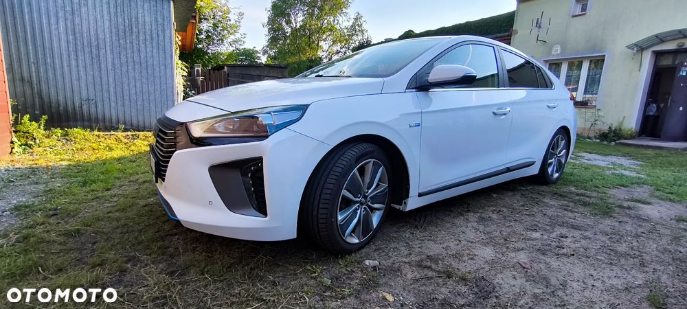 Hyundai IONIQ Hybrid Premium - 1