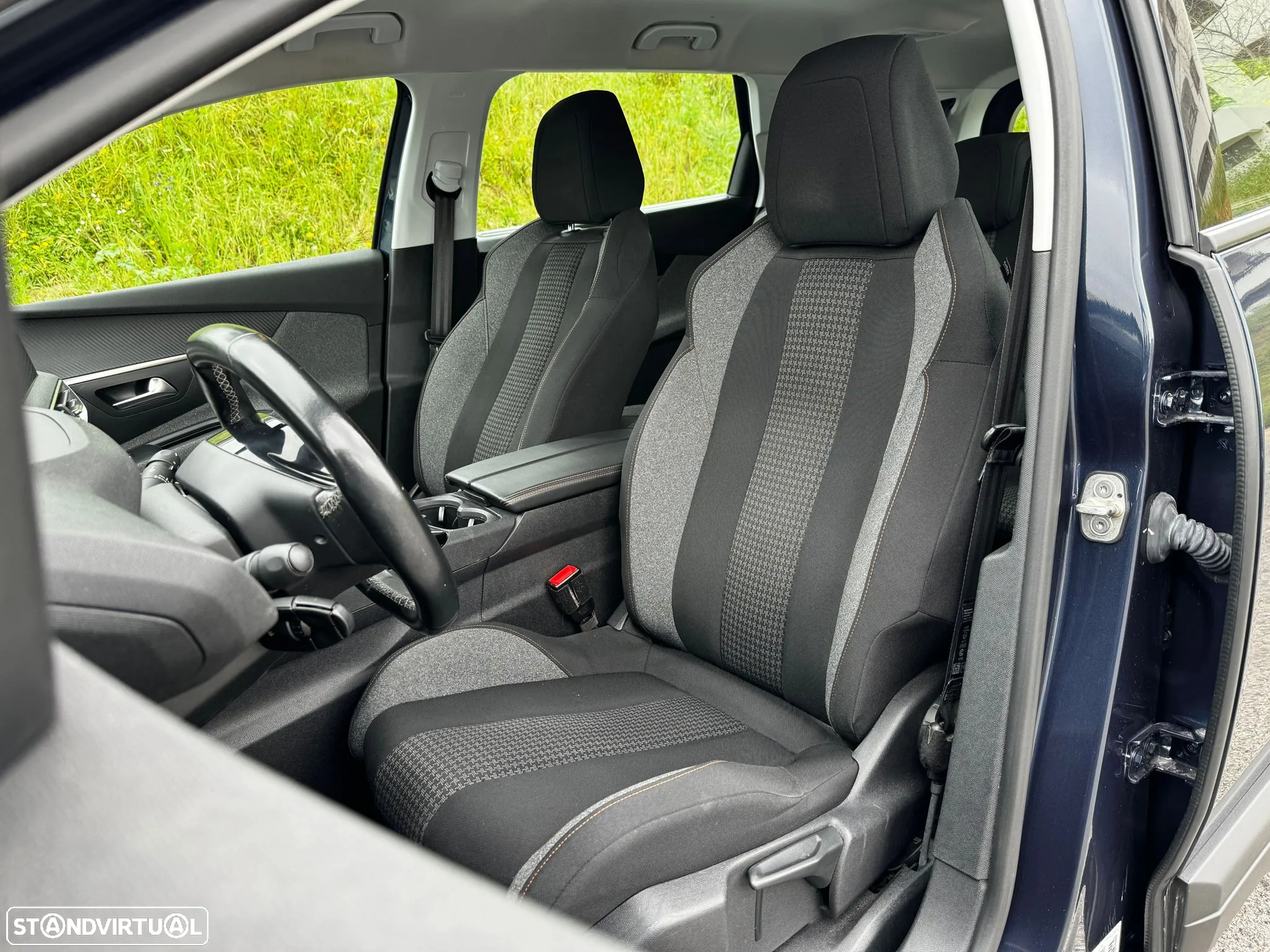 Peugeot 5008 1.5 BlueHDi Active - 16