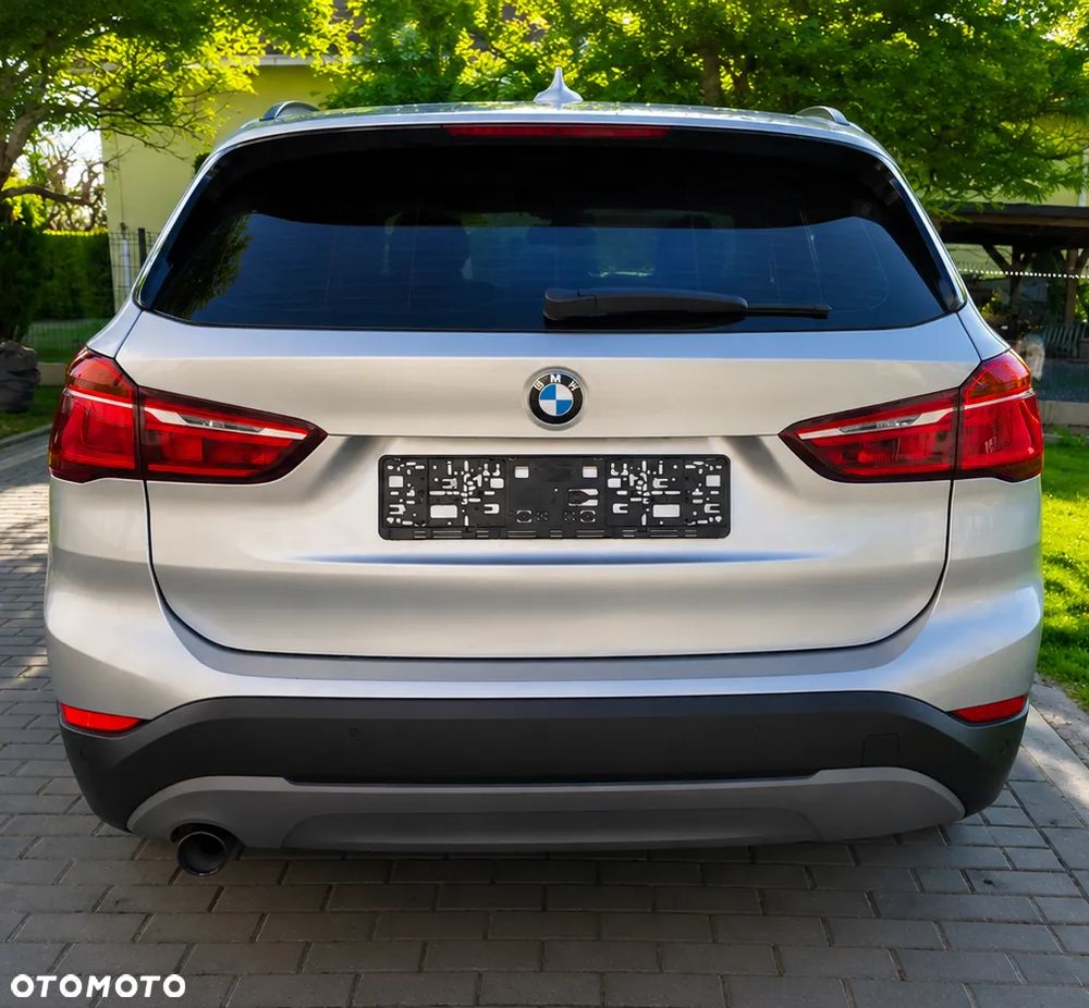 BMW X1 xDrive18d Sport Line - 5