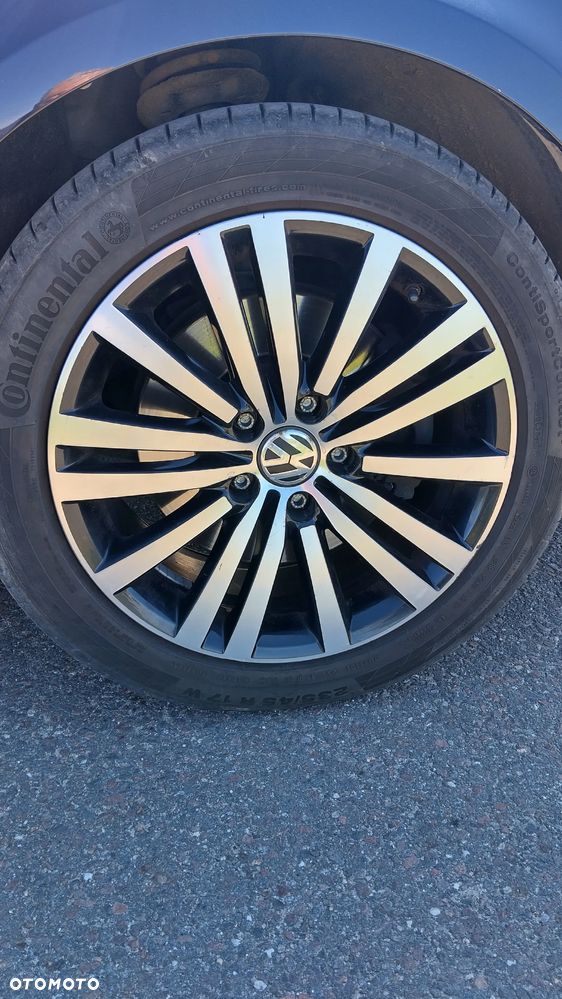 Volkswagen Passat 2.0 TDI Comfortline - 24