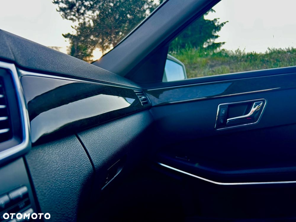 Mercedes-Benz Klasa E 350 CDI 4-Matic BlueEff Elegance - 17