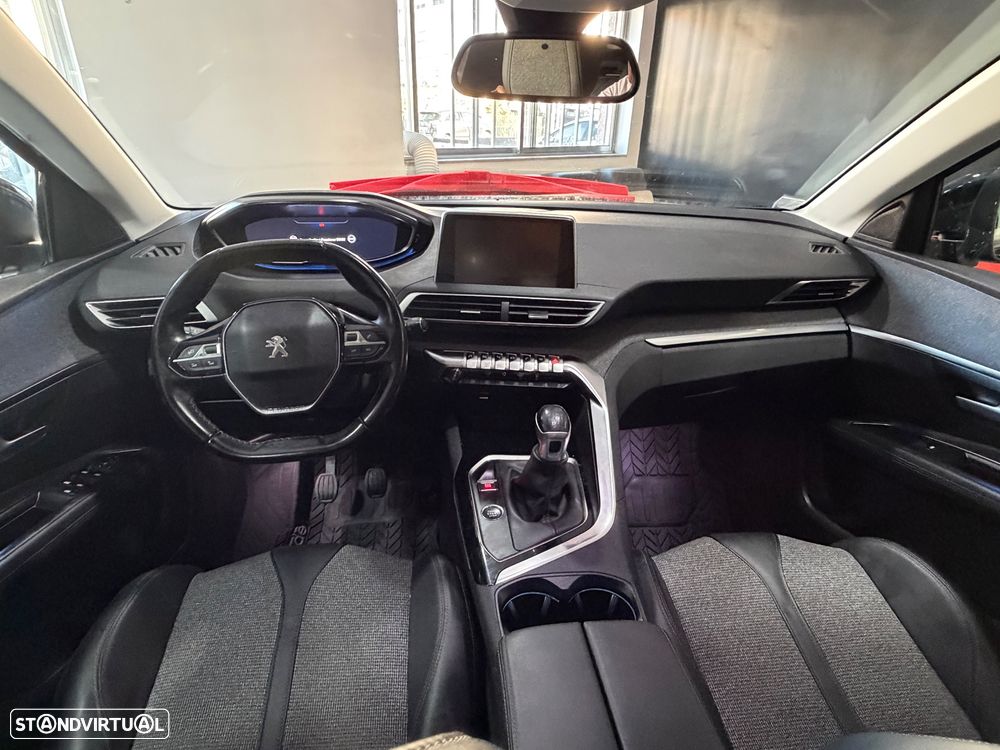 Peugeot 3008 PureTech 130 Stop & Start GPF Allure - 8