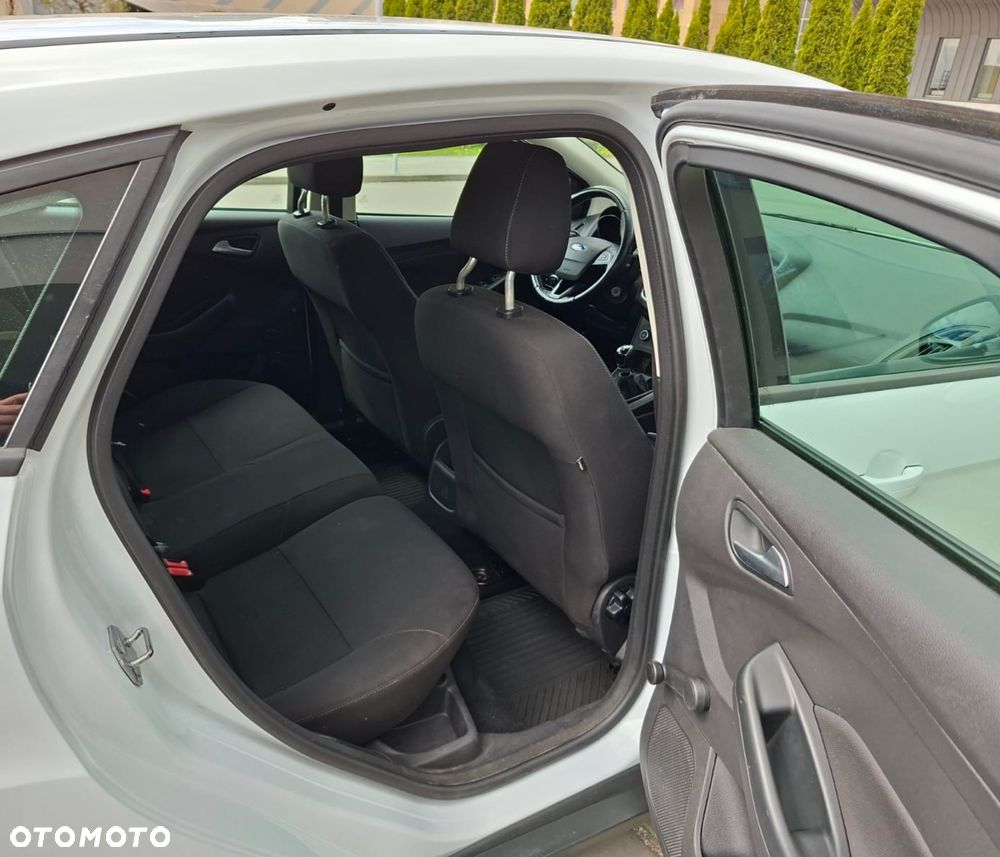 Ford Focus 1.6 Gold X (Trend) - 9