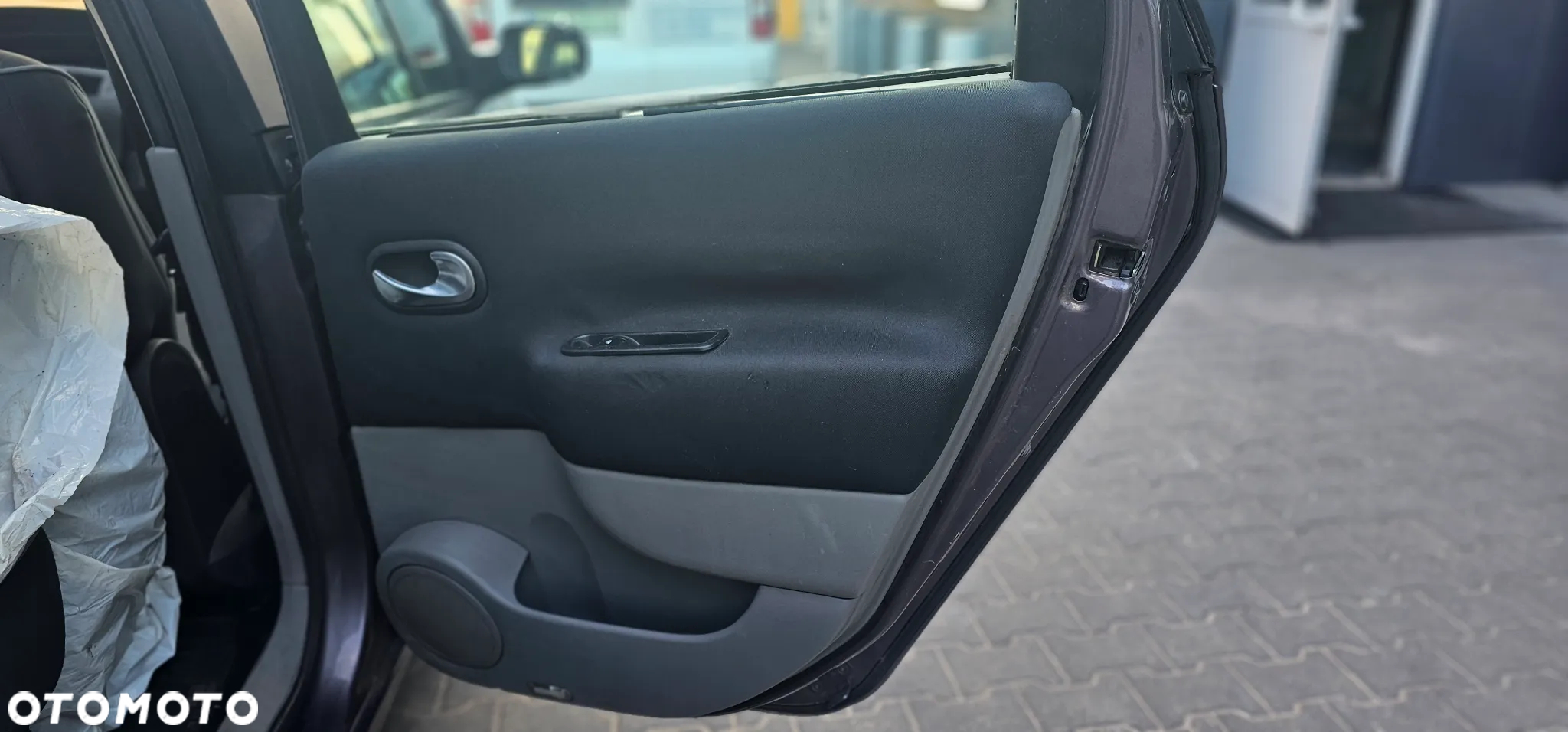 Renault Scenic 1.6 Confort Privilege - 8