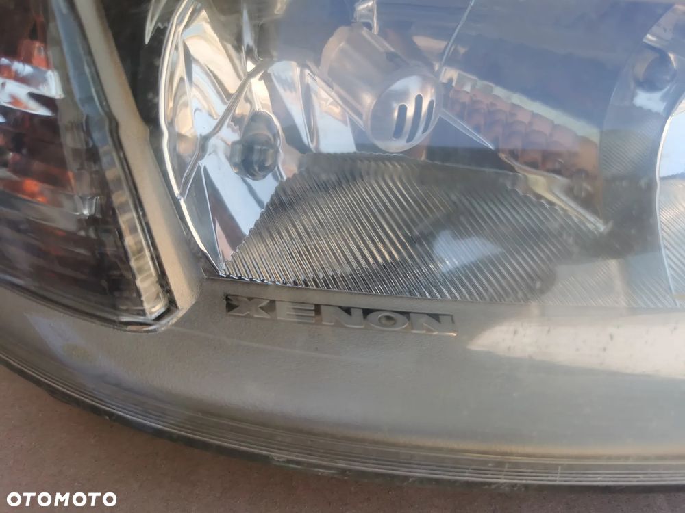 Renault Laguna II Lampa prawy przód przednia prawa XENON 8200002466 - 6