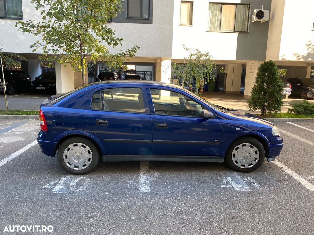 Opel Astra Classic 1.6i - 8