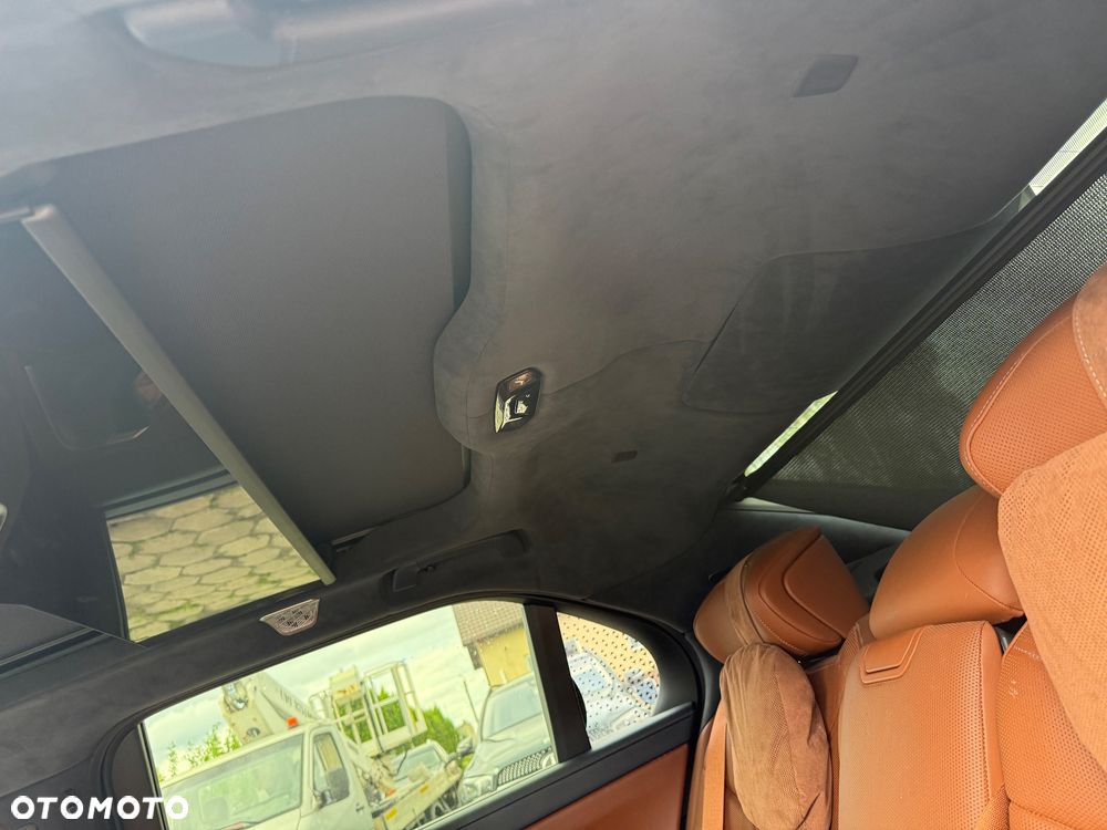 BMW Seria 7 740d xDrive mHEV sport - 24
