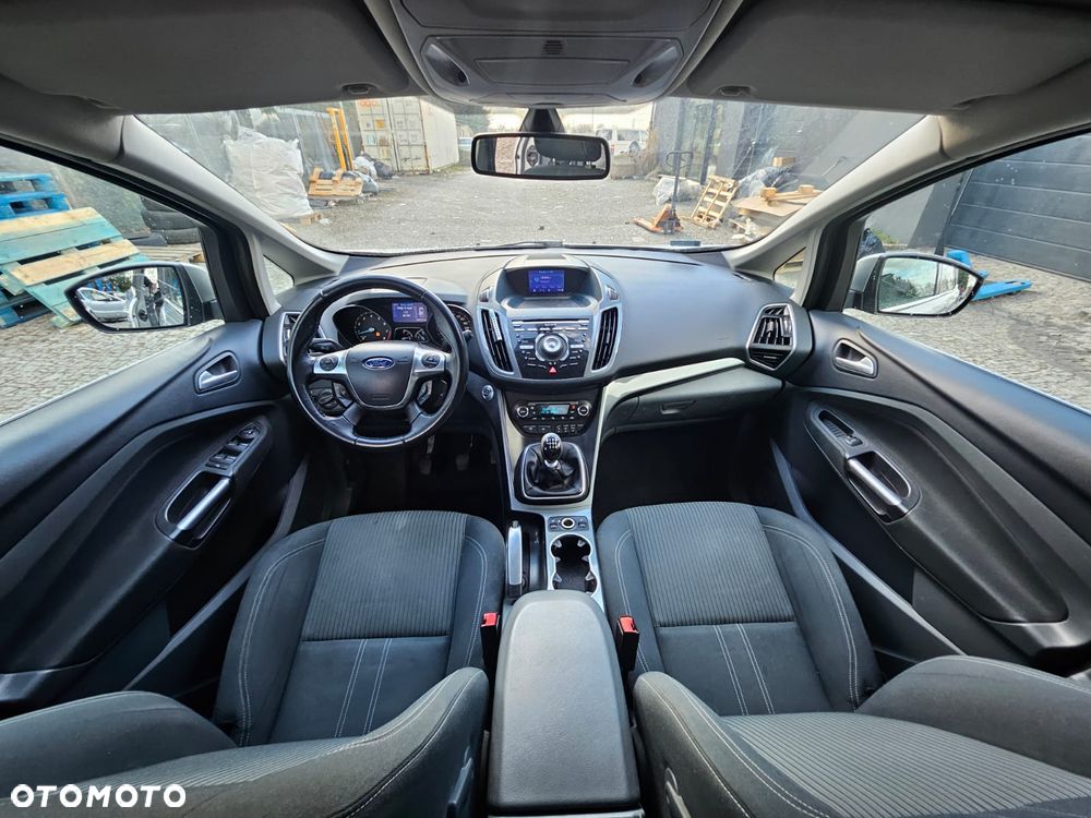 Ford Grand C-MAX - 15