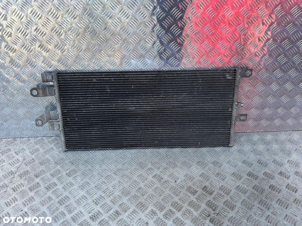 CHŁODNICA KLIMATYZACJI SCANIA P 2014389 - 2