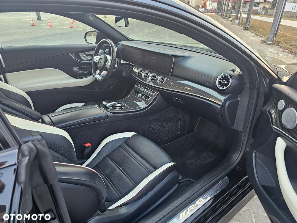 Mercedes-Benz Klasa E AMG 53 4Matic AMG Speedshift 9G-TRONIC - 11