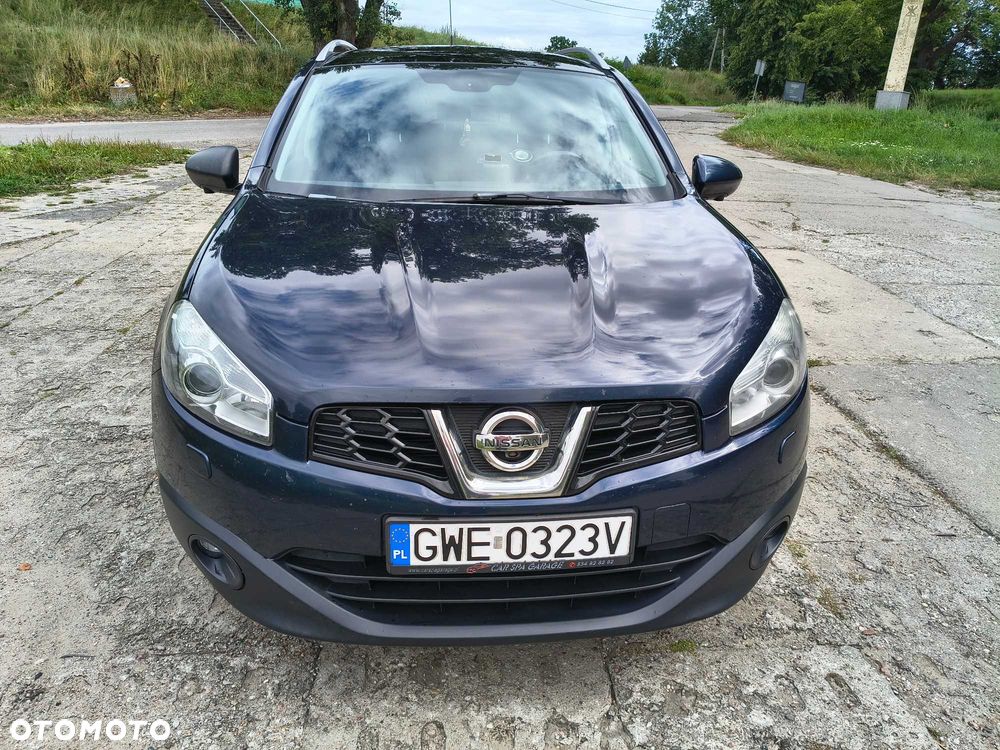 Nissan Qashqai - 1