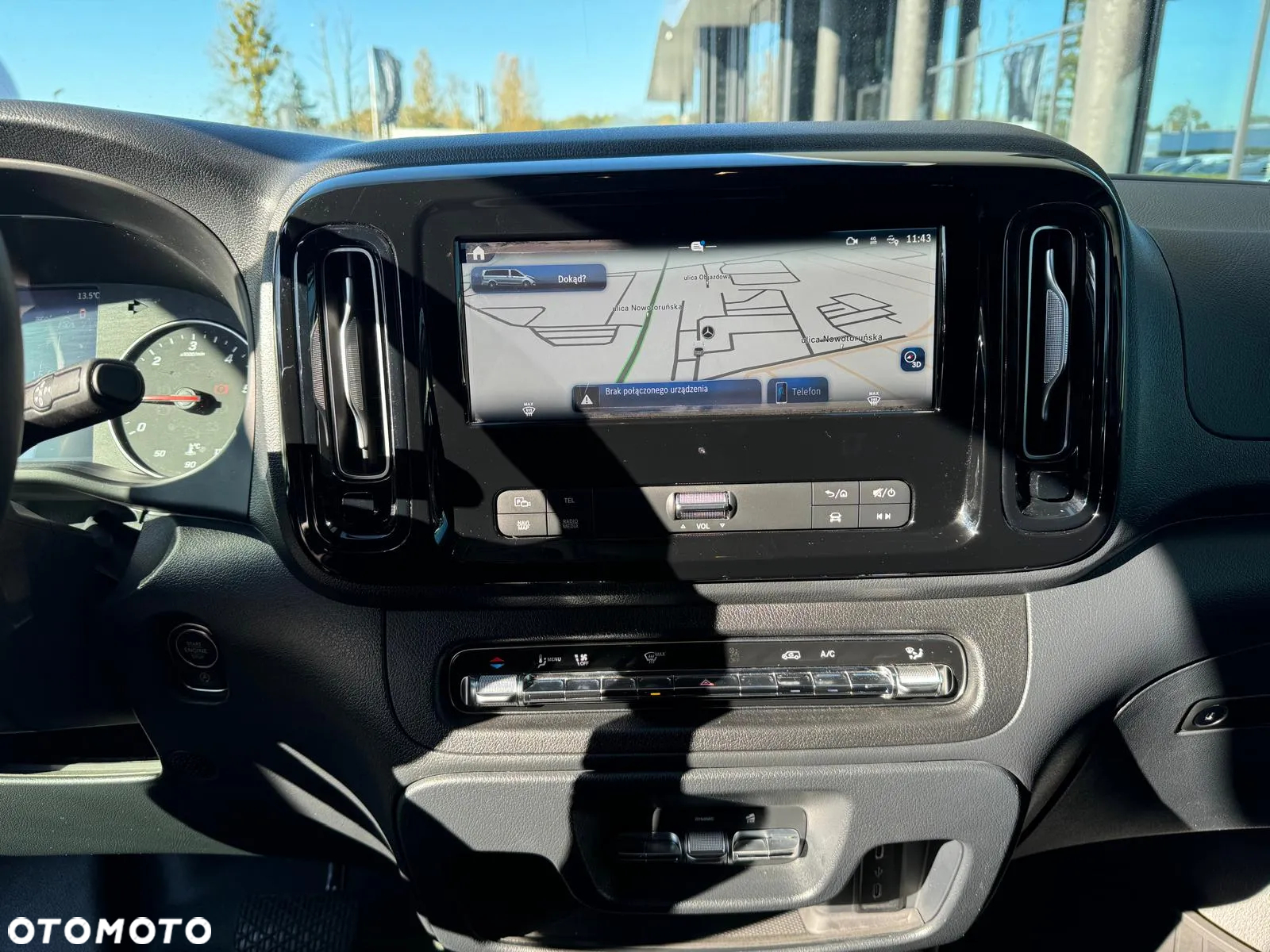 Mercedes-Benz VITO - 11