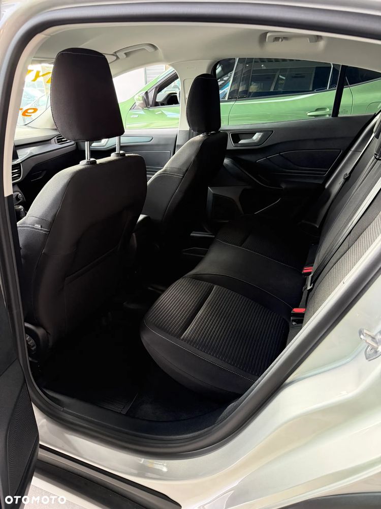 Ford Focus 1.0 EcoBoost mHEV Active X - 14