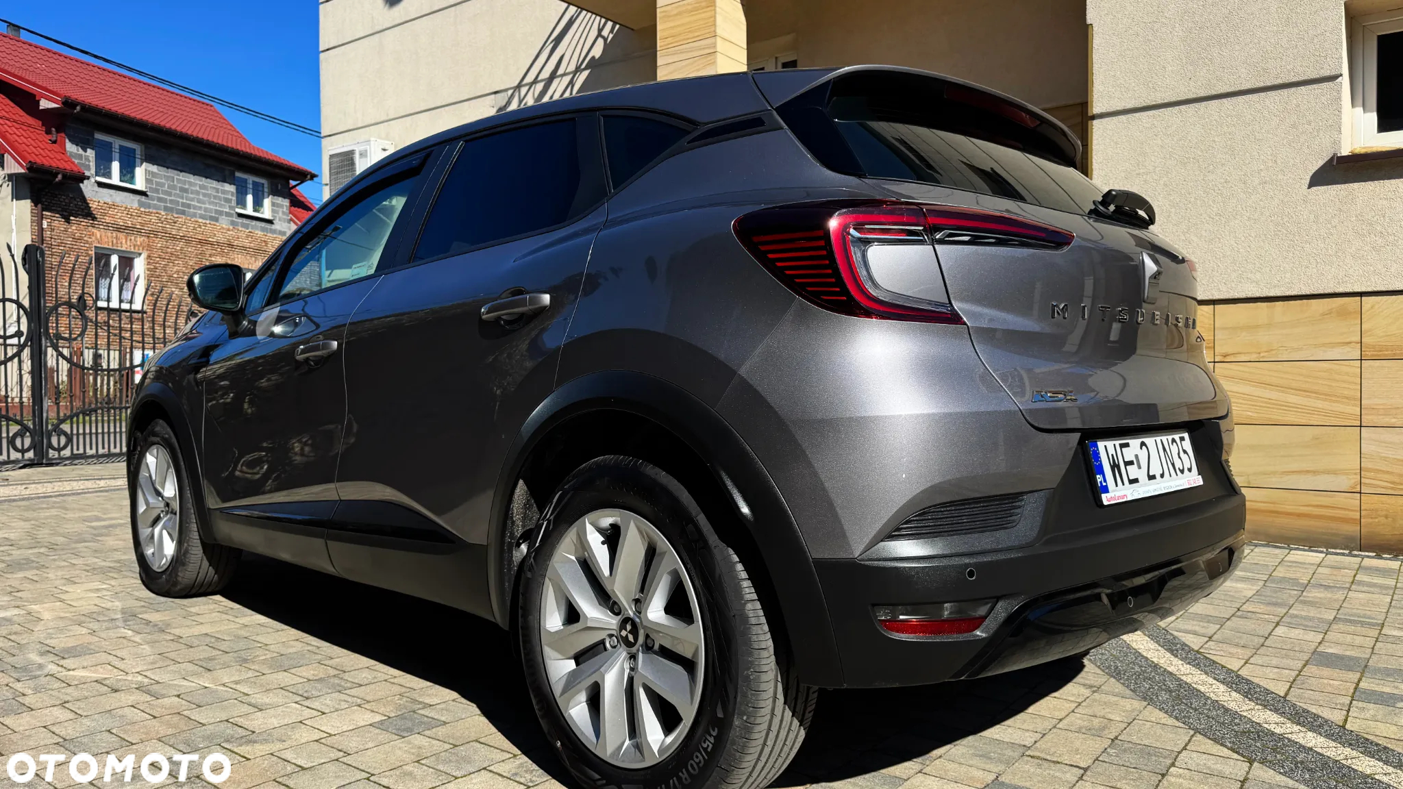 Mitsubishi ASX - 8