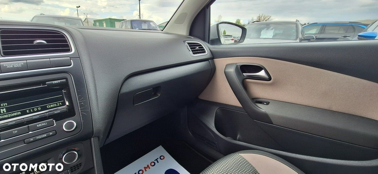 Volkswagen Polo - 13