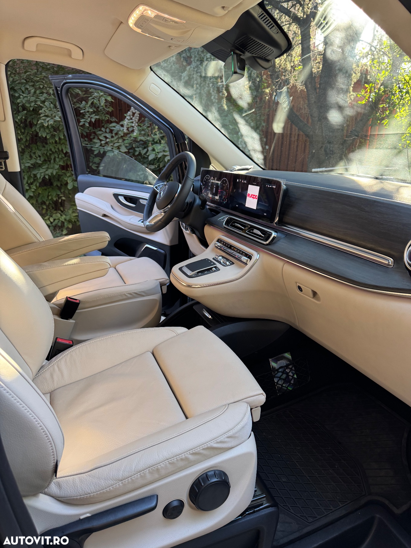 Mercedes-Benz V 250 d Combi Lung 190 CP AWD 9AT AVANTGARDE - 19