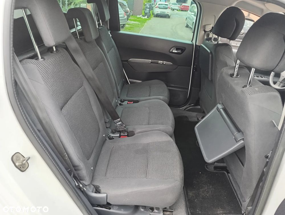 Peugeot 5008 1.6 HDi Active - 24