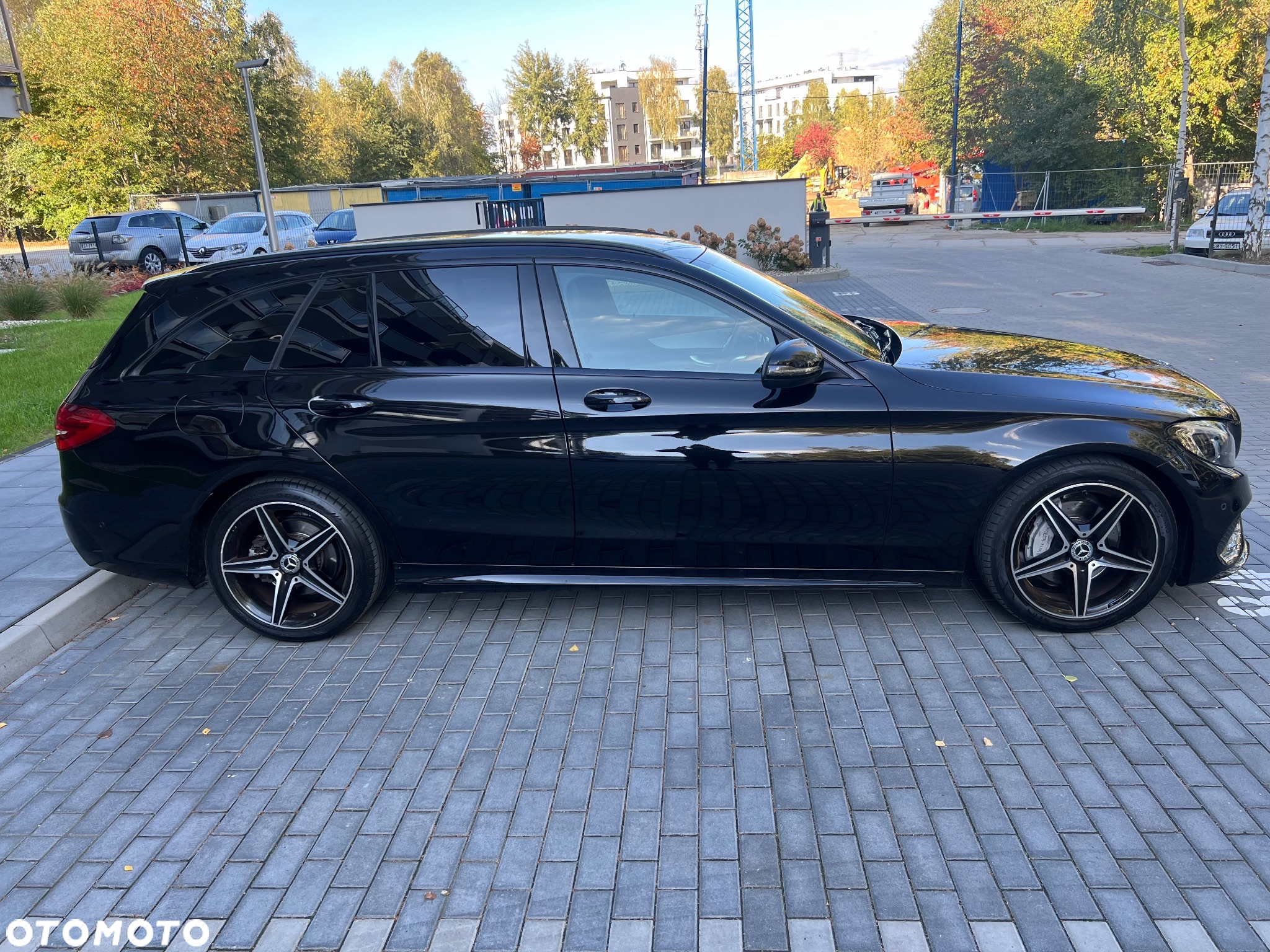 Mercedes-Benz Klasa C 180 (BlueTEC) d T AMG Line - 9
