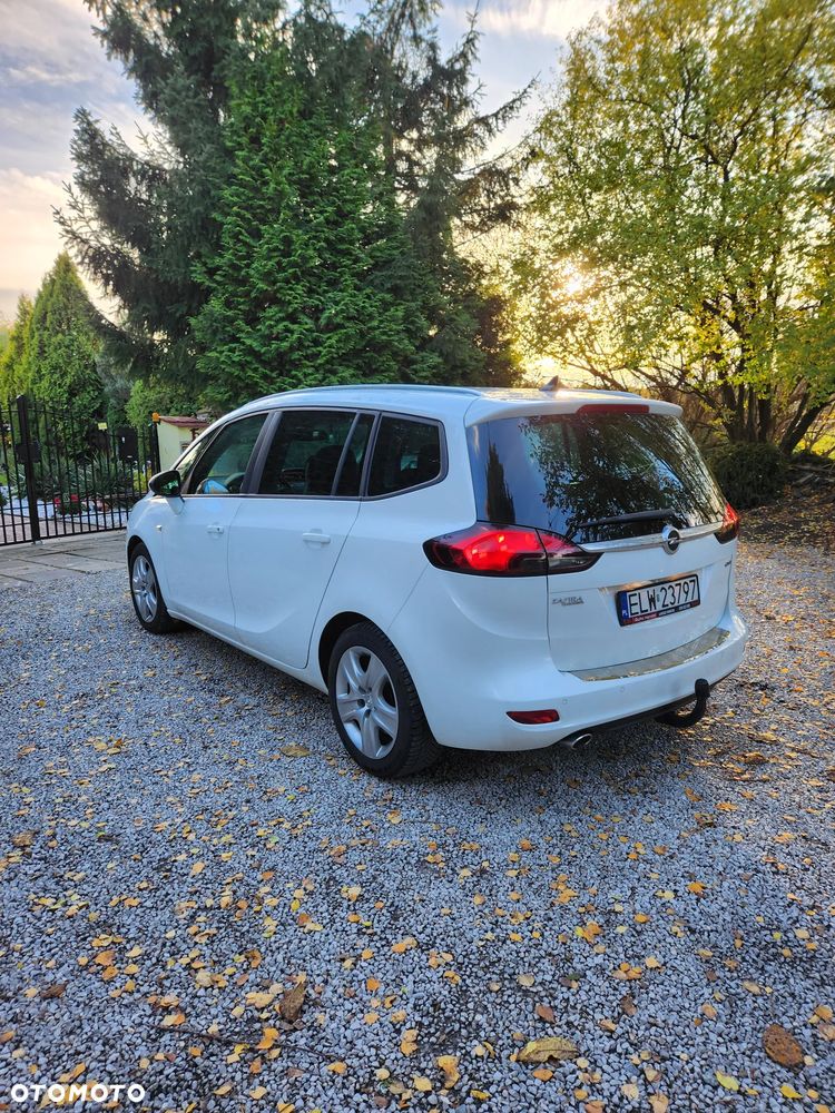 Opel Zafira Tourer 2.0 CDTI Automatik Style - 4