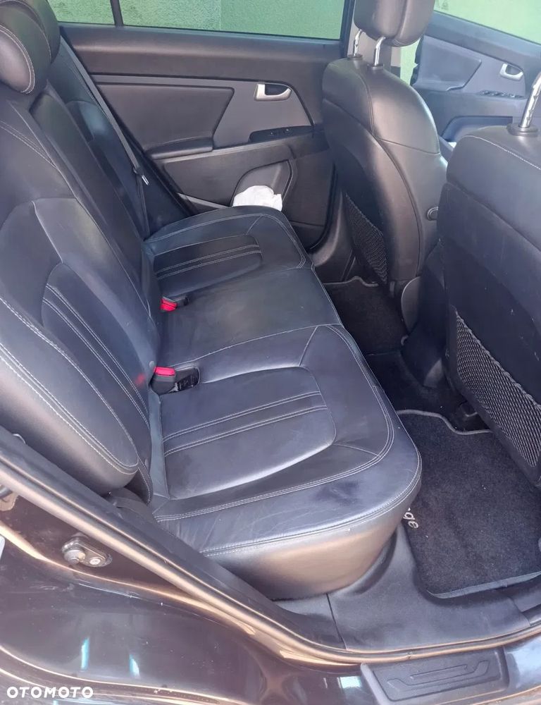 Kia Sportage - 12