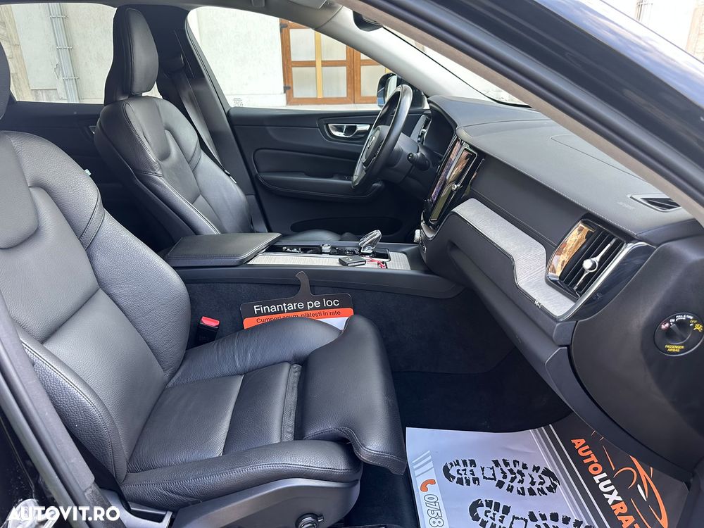 Volvo XC 60 B4 MHEV AT8 FWD Inscription - 35