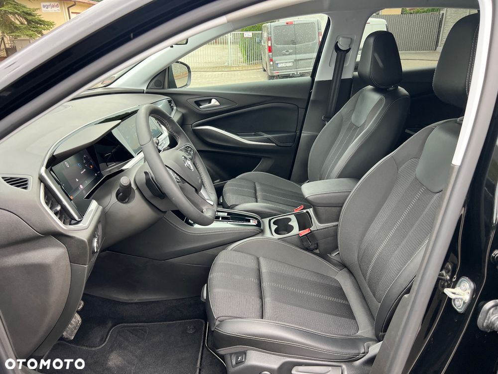 Opel Grandland 1.2 T GS Line S&S - 22